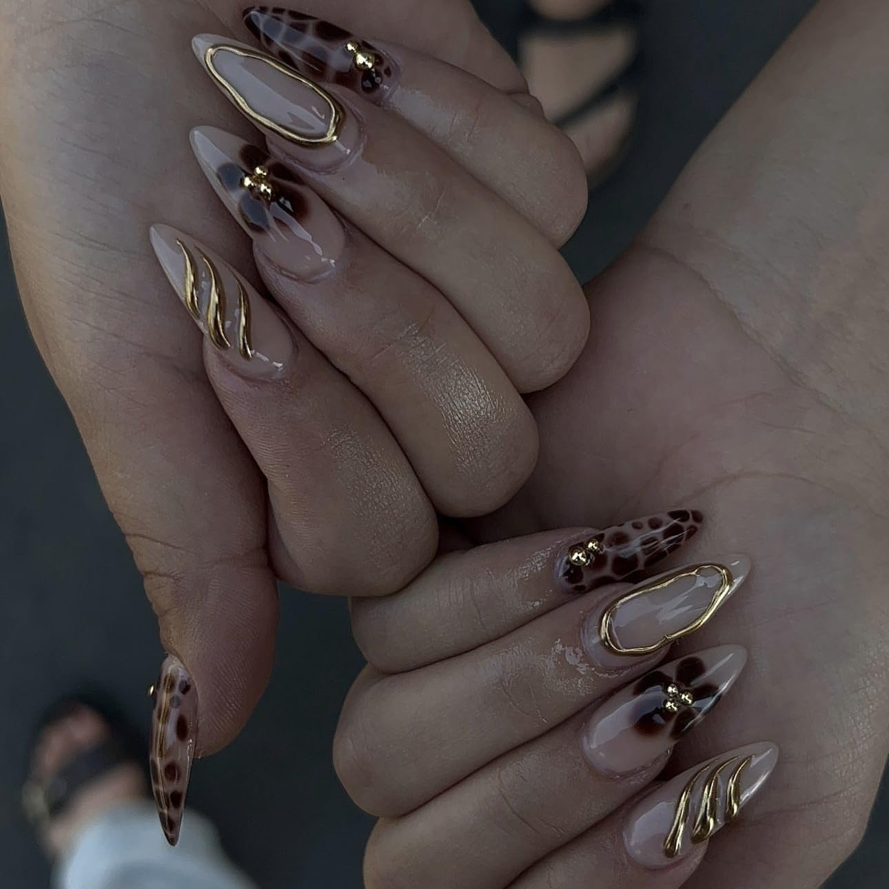 Golden Ember Nails | Tortoise Shell & Gold Accented Press-On Nail Set